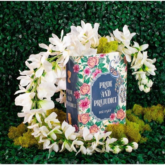 Pride and Prejudice Large Book Vase - Picture 1 of 3
